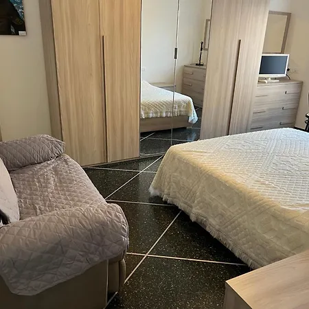 Artista - 10 Min Stazione Apartmán *