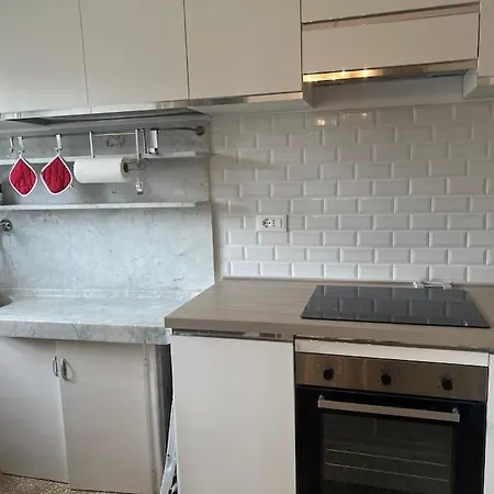 Artista - 10 Min Stazione