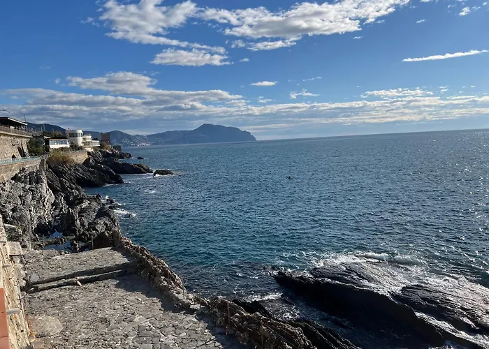 Artista - 10 Min Stazione جنوة